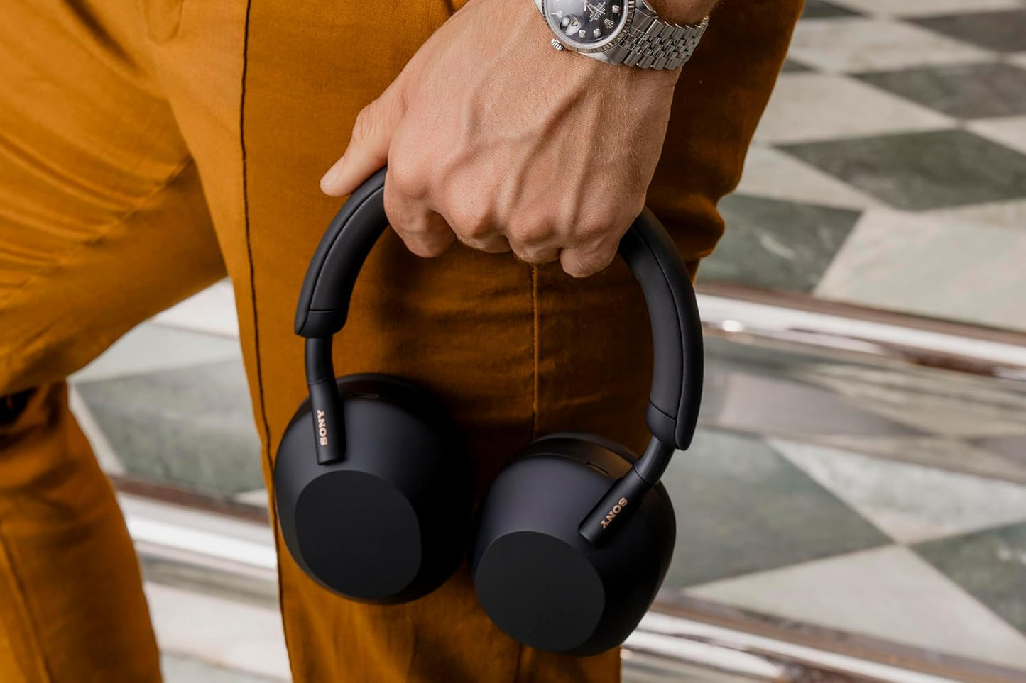 SO'NY  Best Active Noise Cancelling Wireless Bluetooth Over Ear Headphones with Mic for Clear